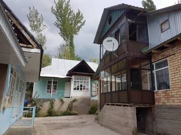 Фотографии Гостевой дом Paradise Guest House г. Arslanbob (Киргизия) №1 Фото Гостевой дом Paradise Guest House г. Arslanbob 1